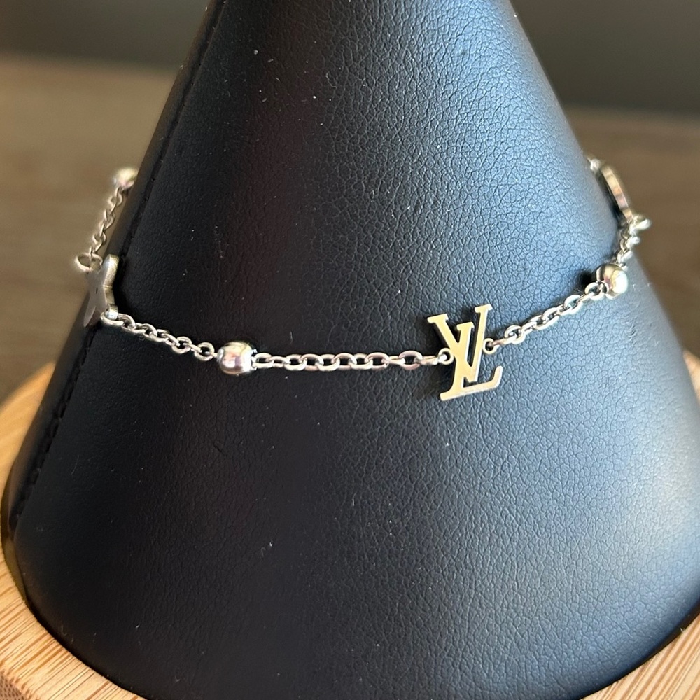 Silver Stainless Steel Chain Bracelet - Picture 2 of 5